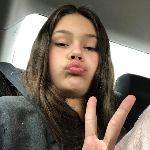 Meet your Posher, Makayla - Picture 1 of 1